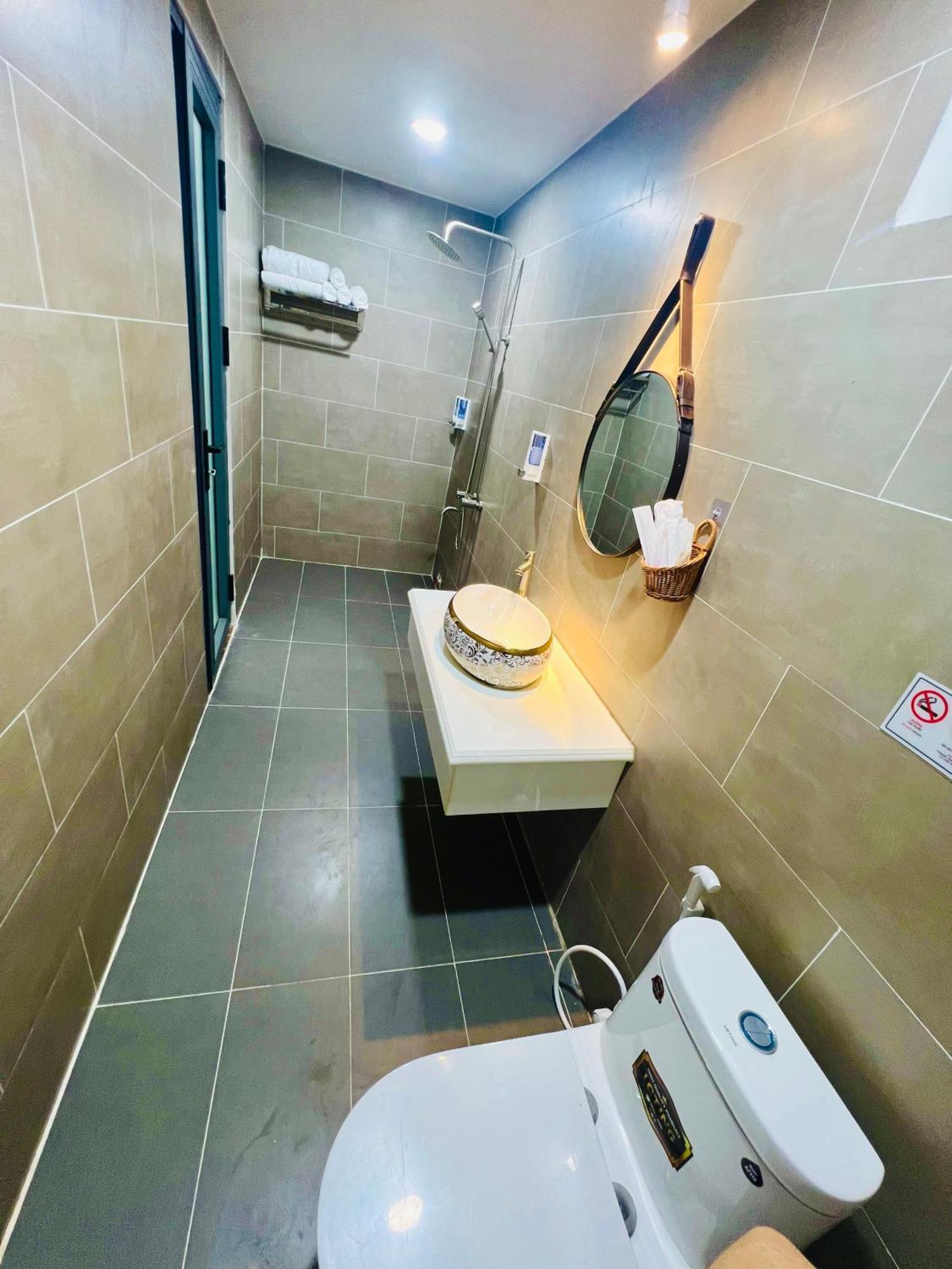 Khải Hoàn Hotel Ben Cat Exterior foto