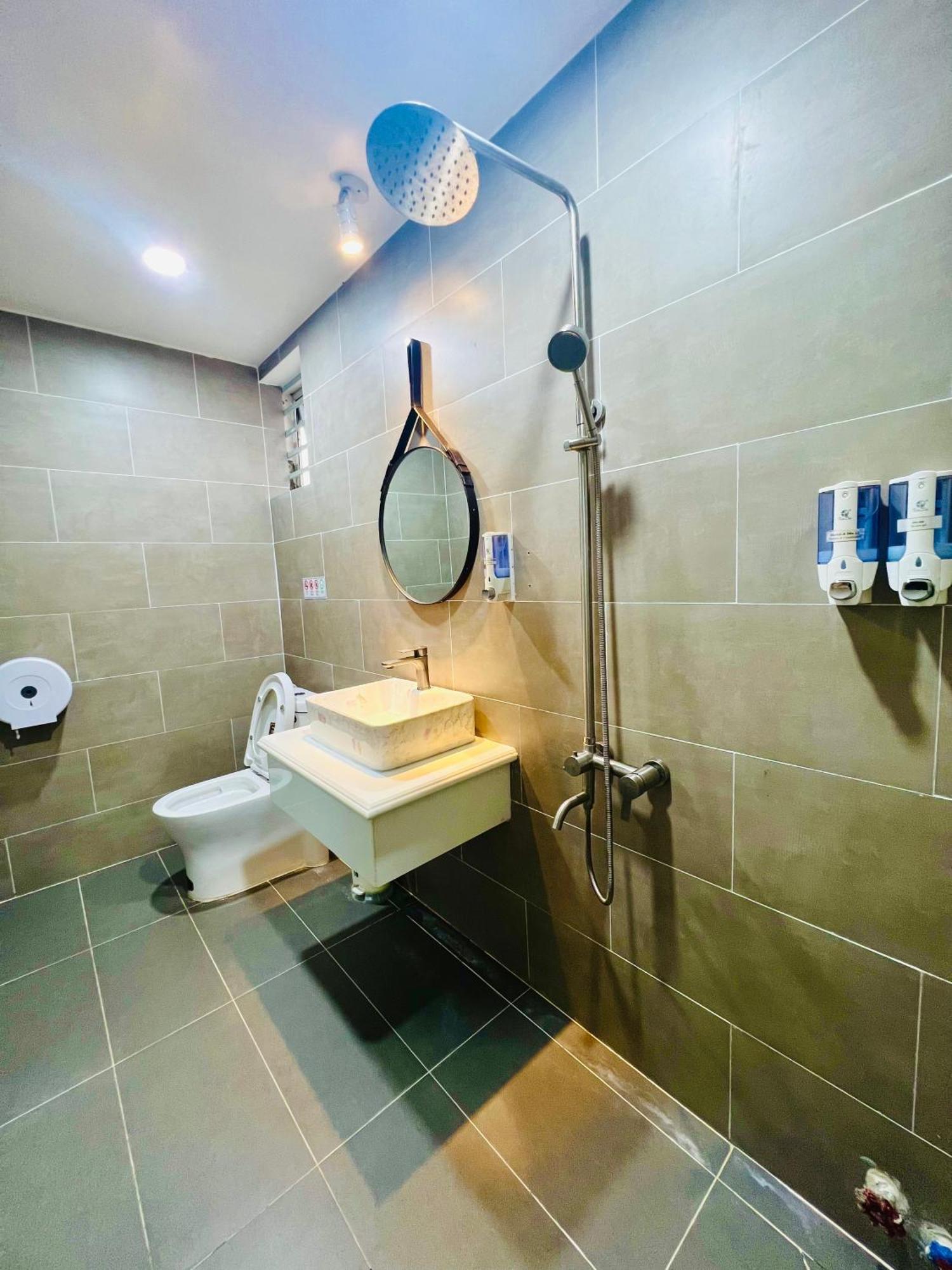 Khải Hoàn Hotel Ben Cat Exterior foto